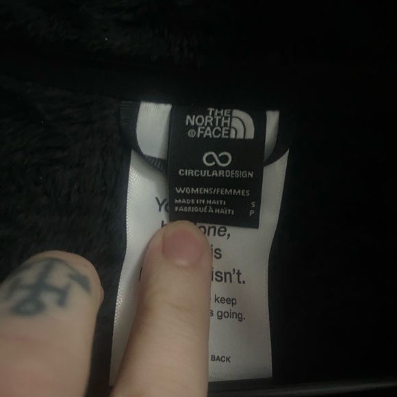 The North Face Women's Osito Fleece Jacket - Picture 8 of 9